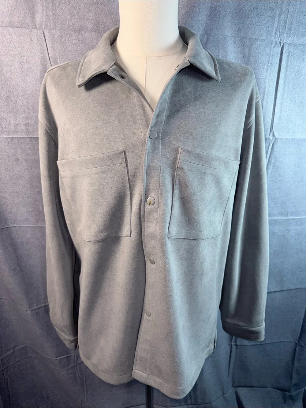2255-Forever 21 Light Gray Snap-Front Overshirt